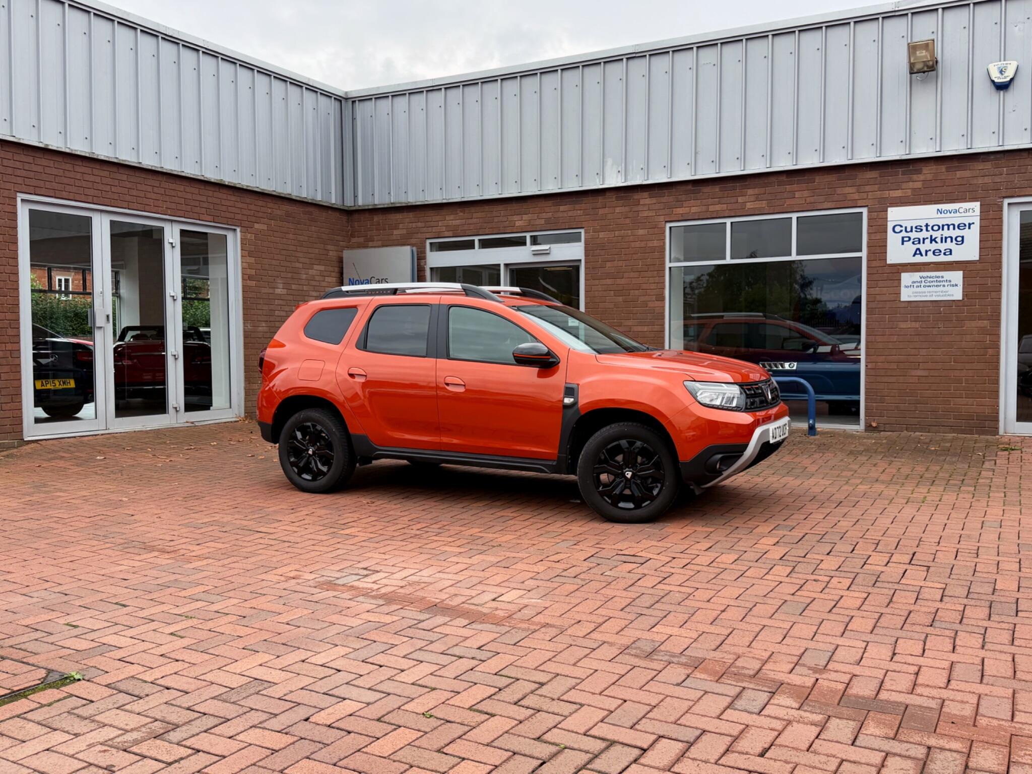 Dacia Duster view 95