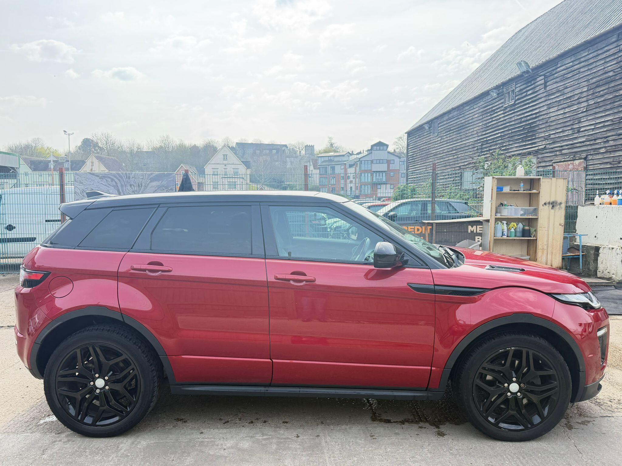 Land Rover Range Rover Evoque view 10