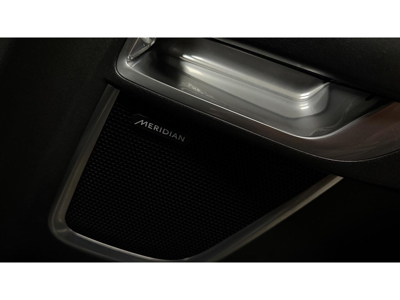 Jaguar E-Pace view 24