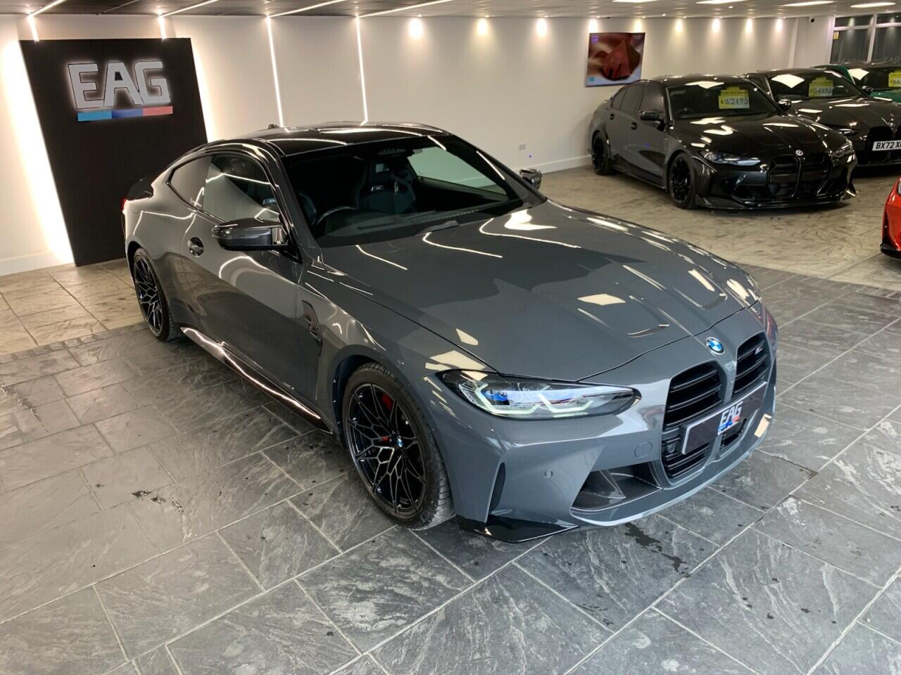 BMW M4 view 15