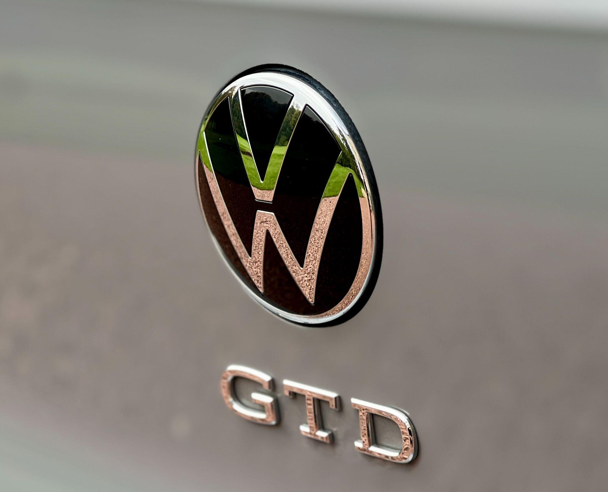 Volkswagen Golf view 43