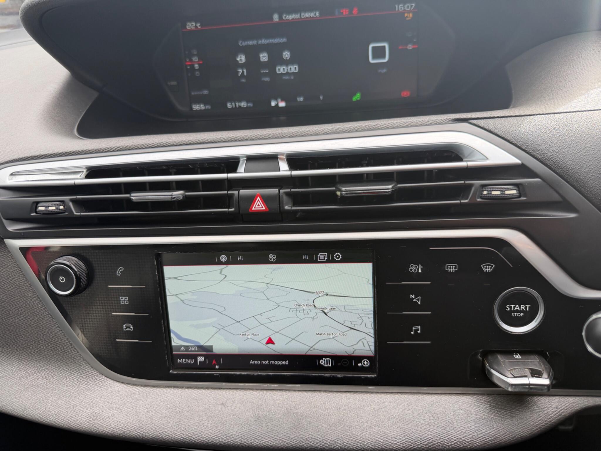 Citroen Grand C4 Picasso view 3