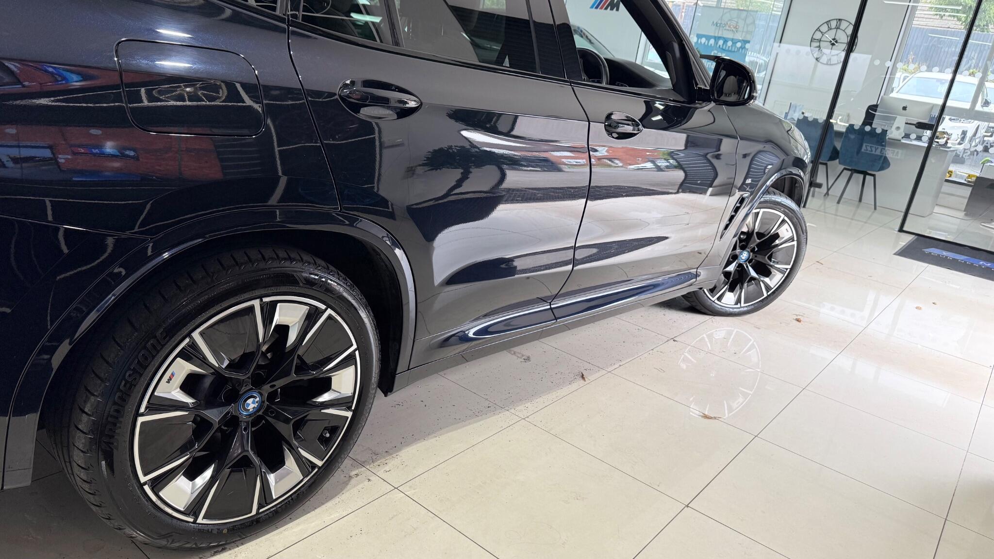 BMW Ix3 view 29