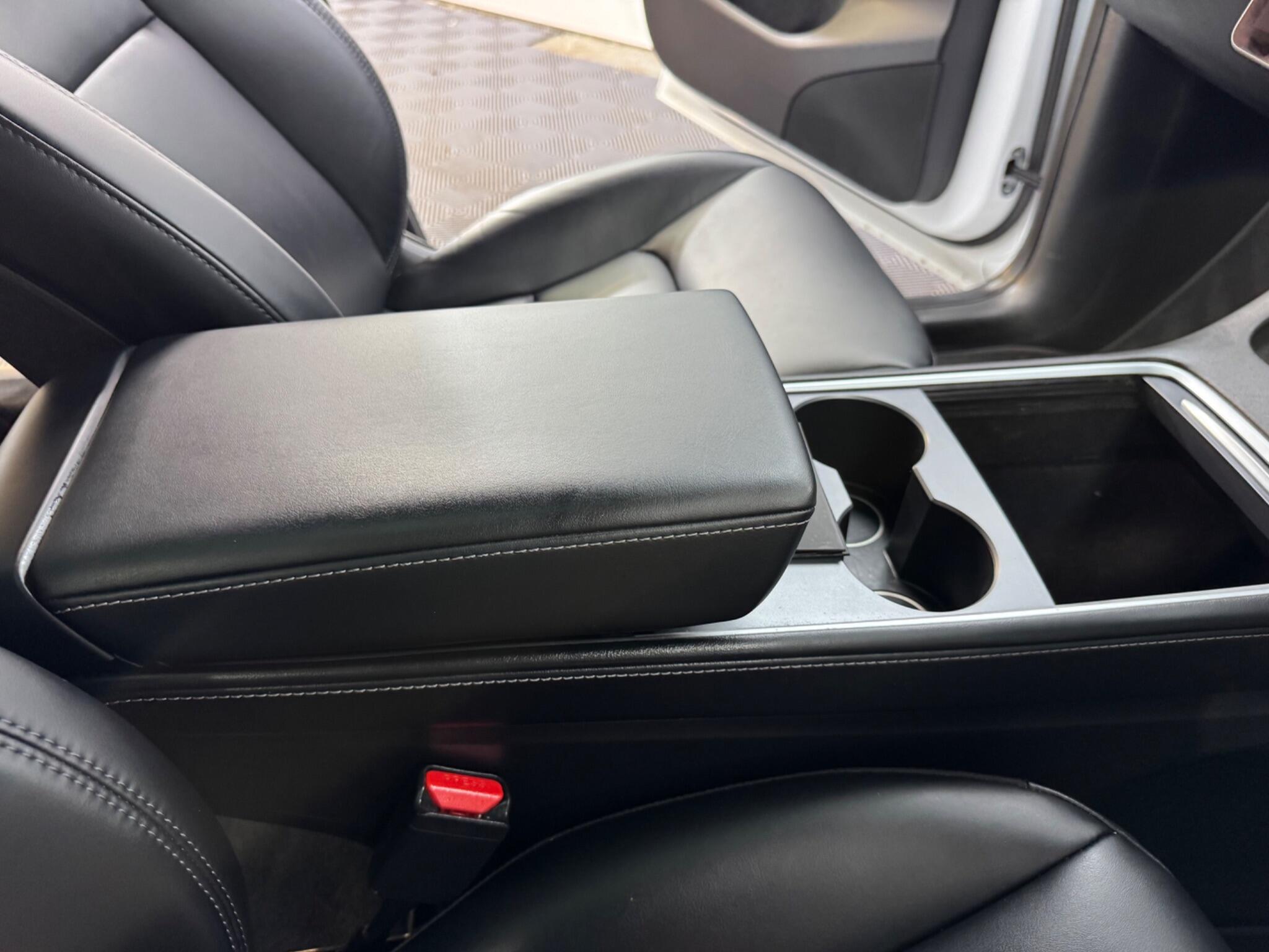 Tesla Model Y view 42