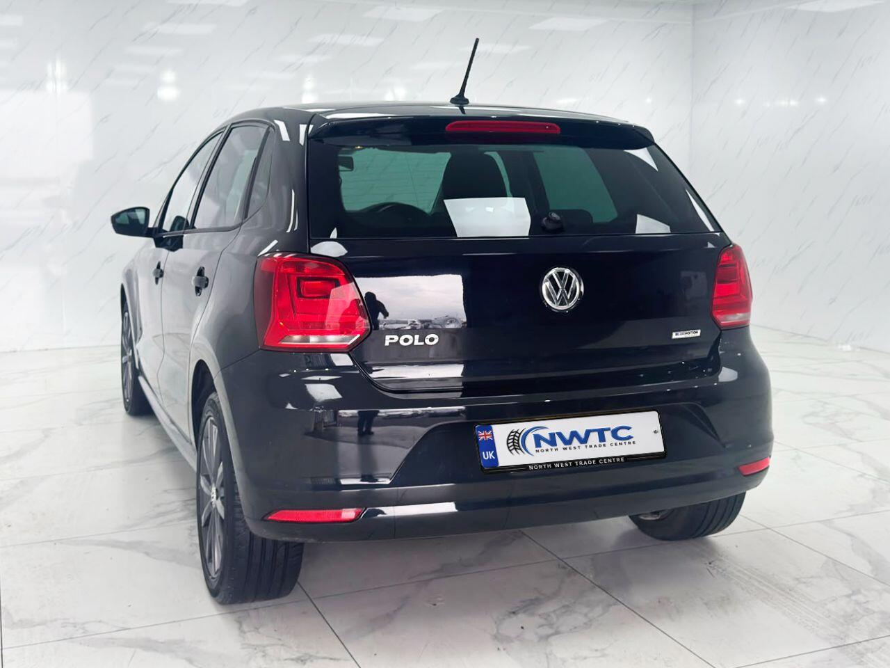Volkswagen Polo view 9