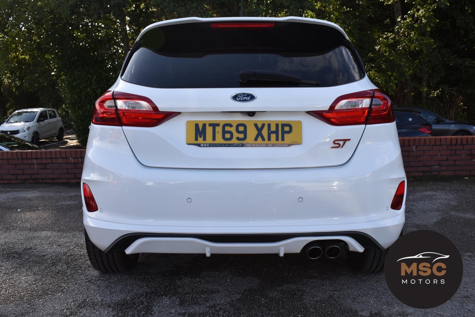 Ford Fiesta view 16