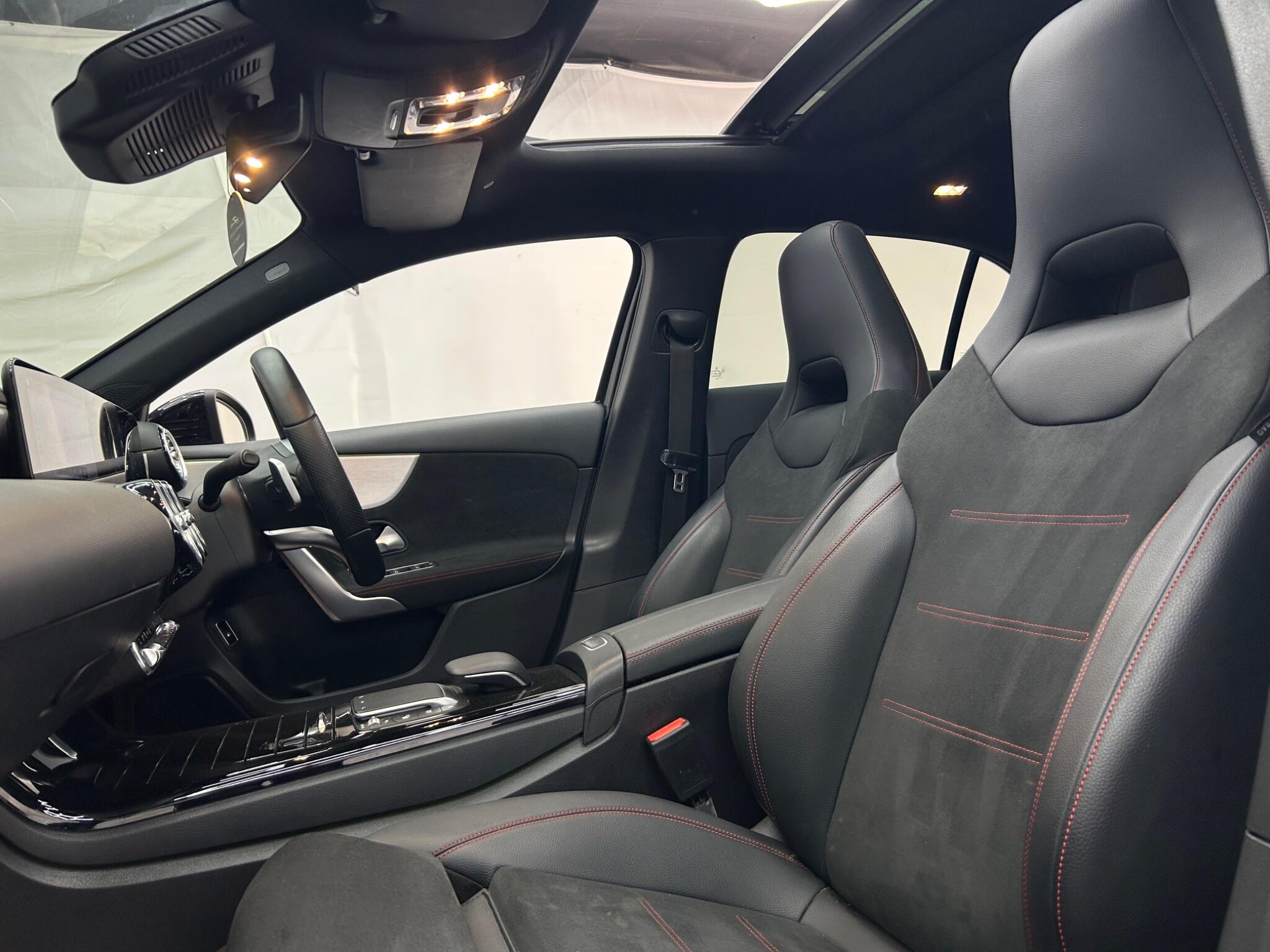 Mercedes-Benz A-Class view 49