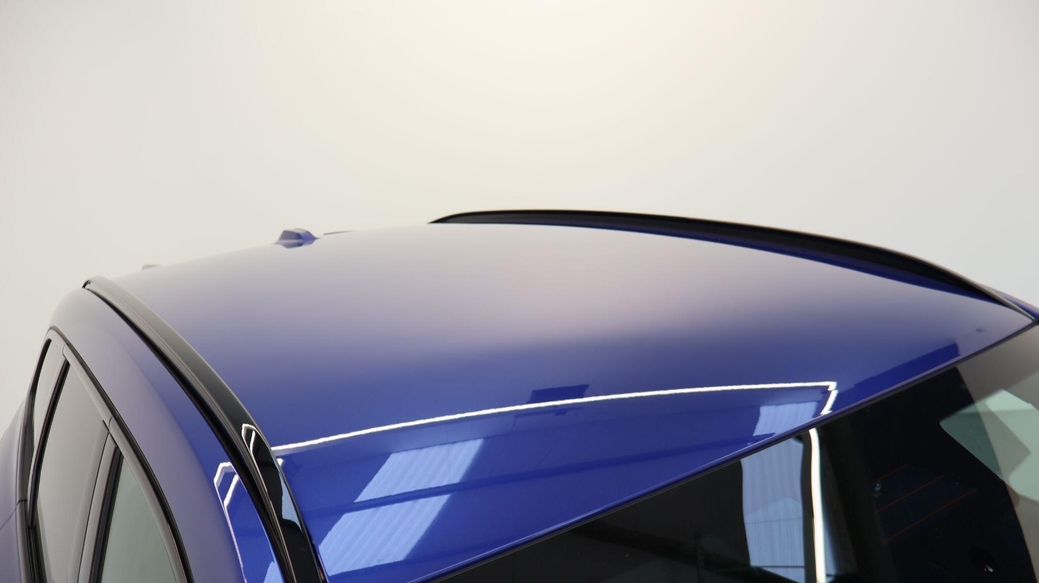 BMW iX1 view 26