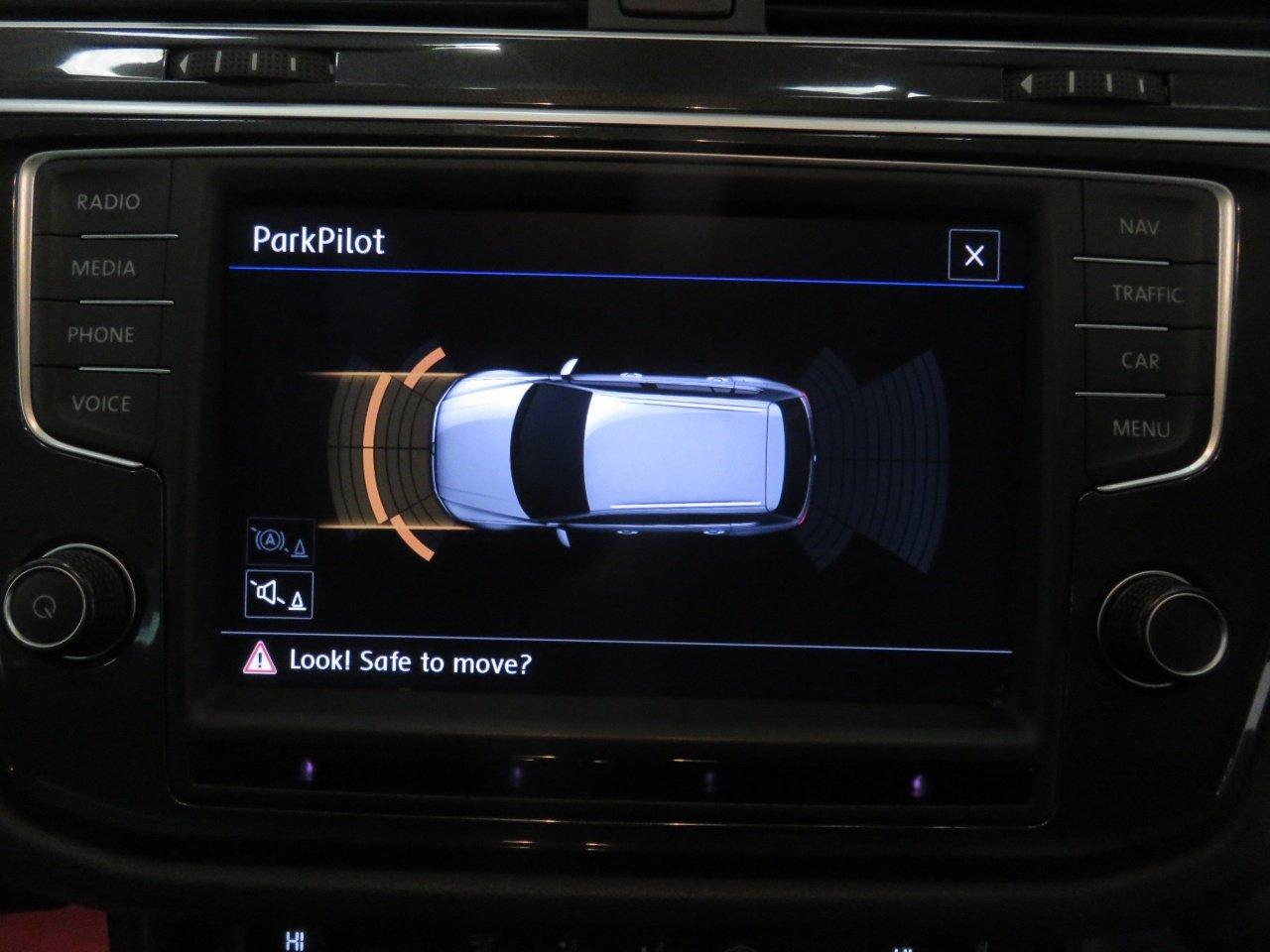 Volkswagen Tiguan view 32