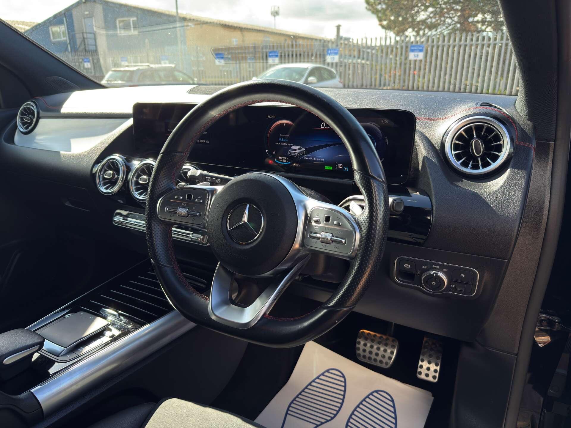 Mercedes-Benz EQA view 29
