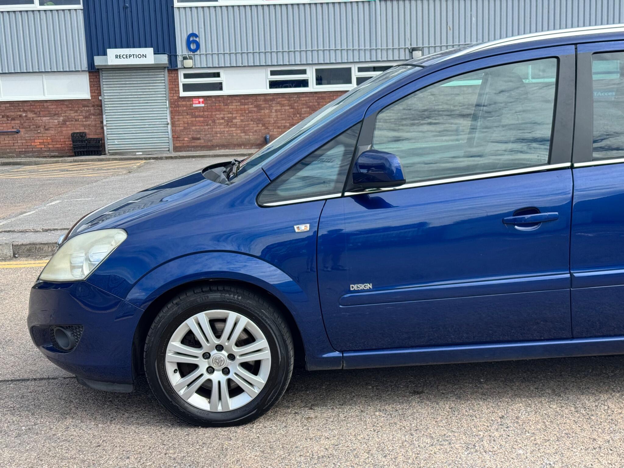 Vauxhall Zafira view 53