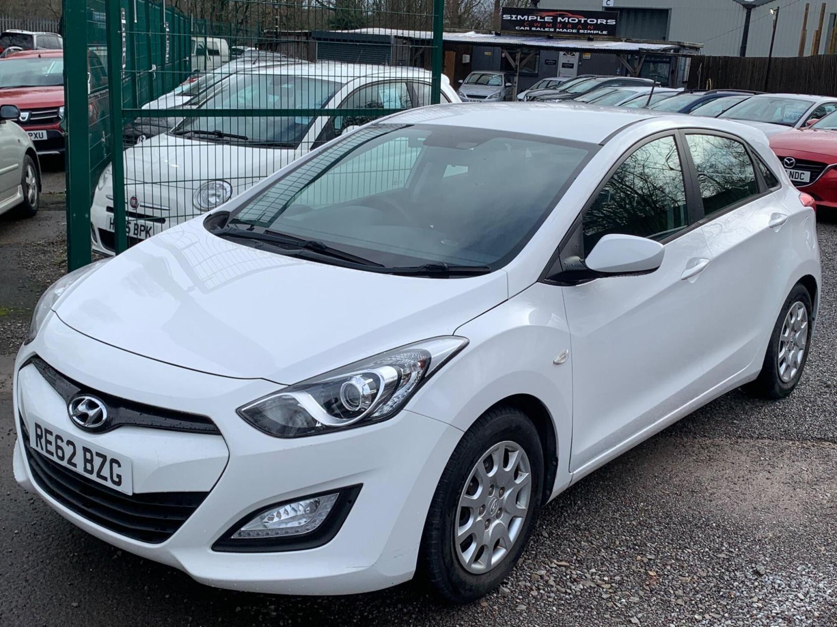 2012 Hyundai i30 1.4 Classic (100ps) 5d