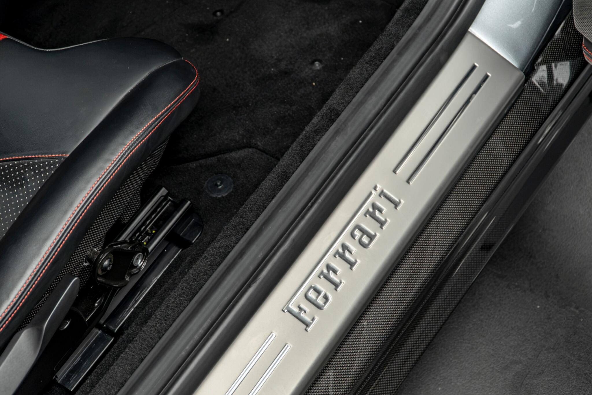 Ferrari 812 view 42