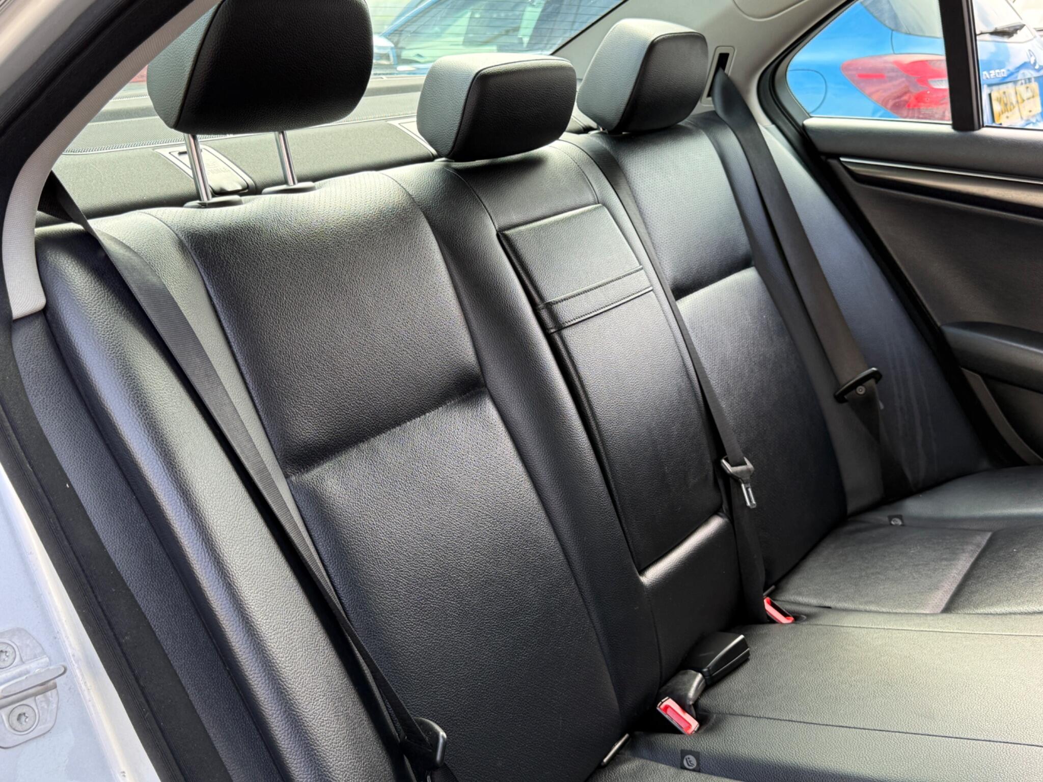 Mercedes-Benz C Class - Image 35