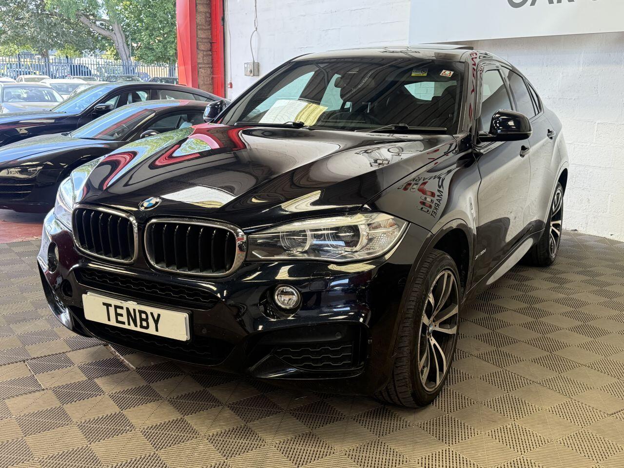 BMW X6 view 5