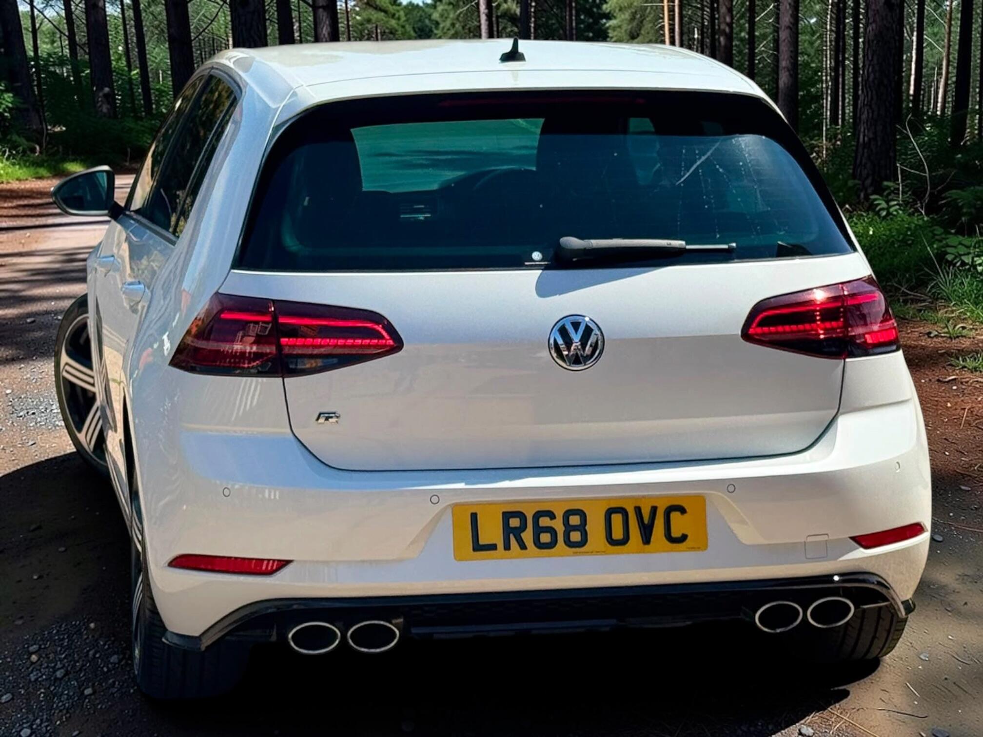 Volkswagen Golf view 10