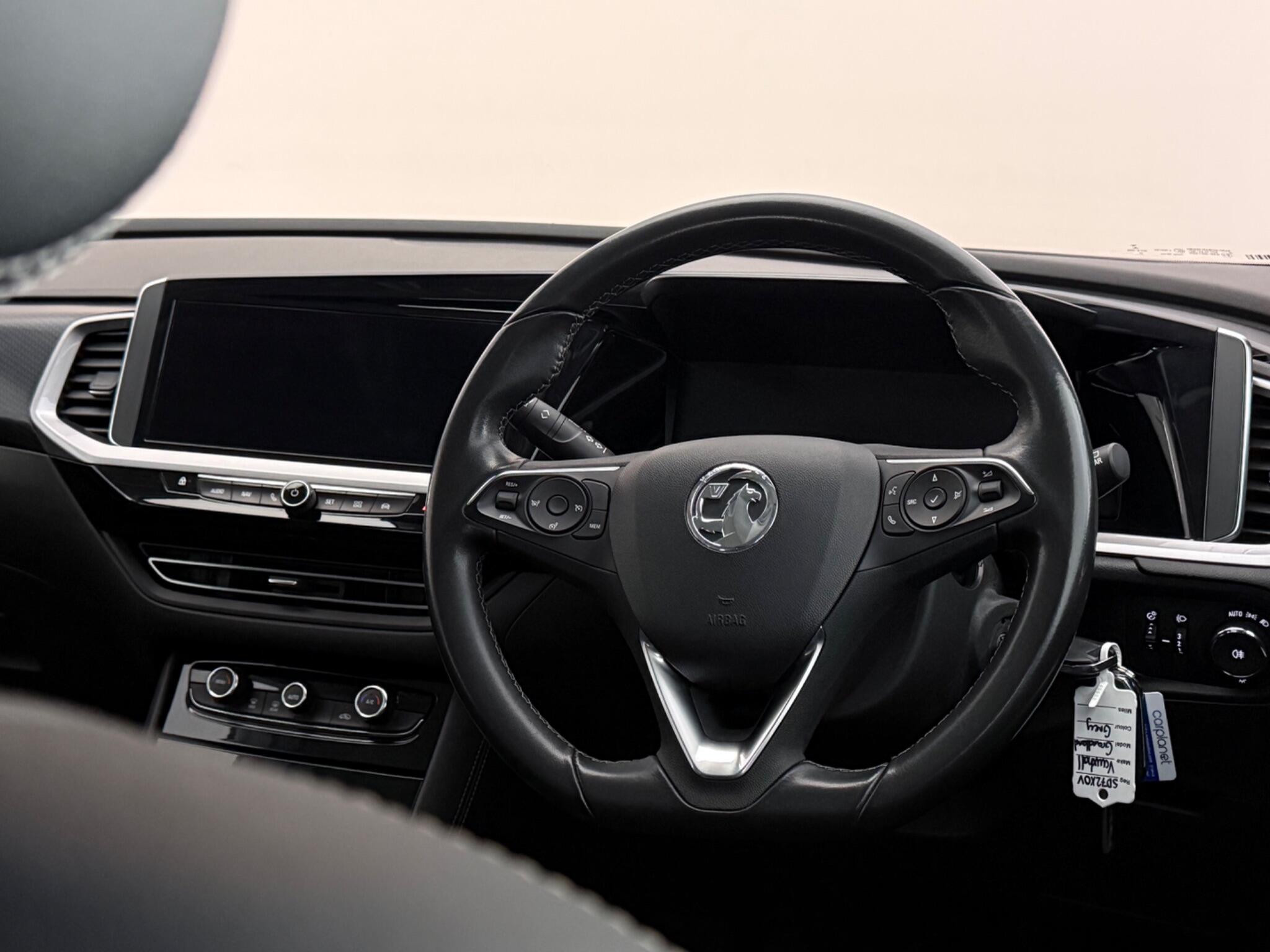 Vauxhall Grandland view 22