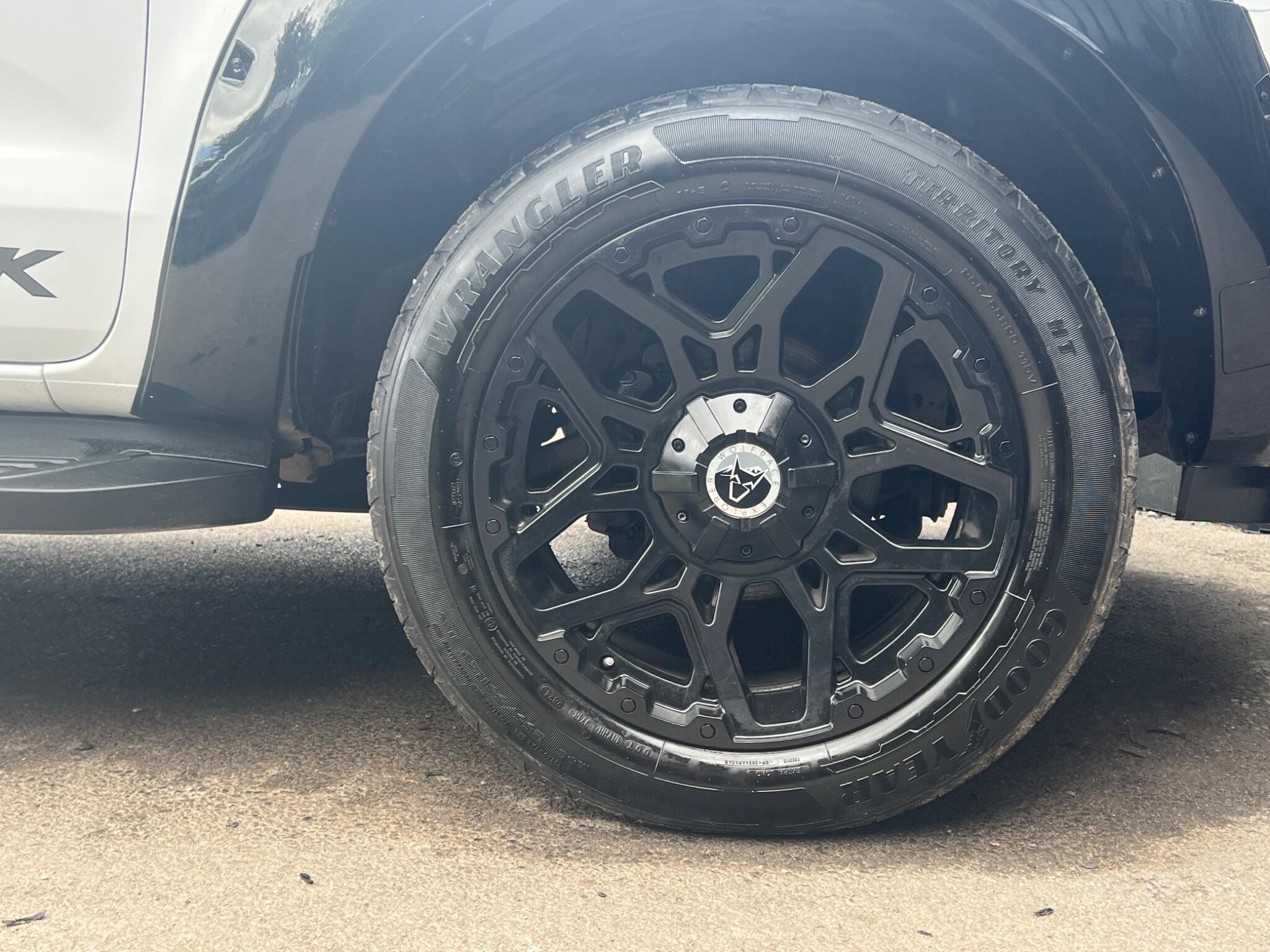 Ford Ranger view 39