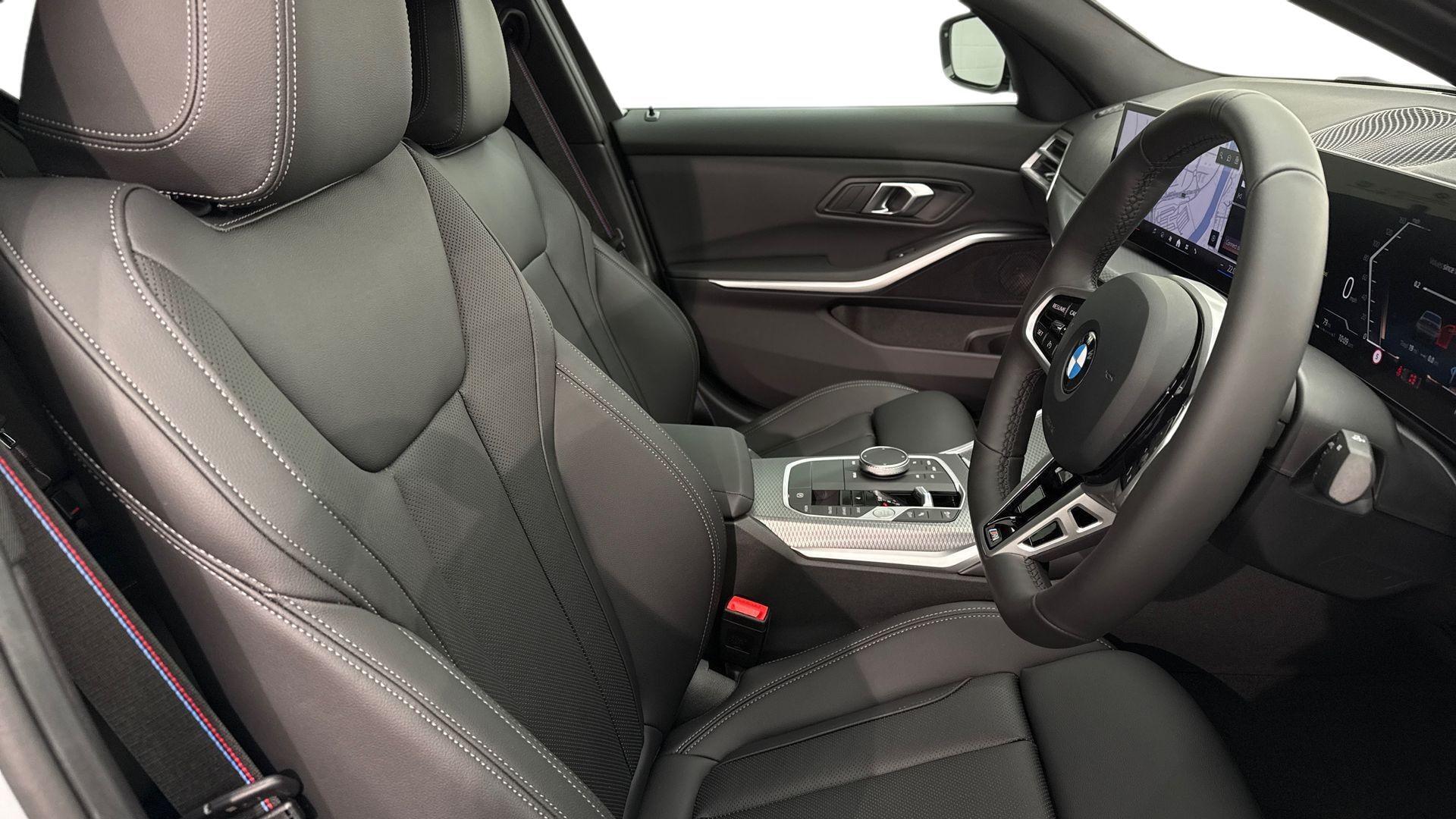BMW 3 Series view 11