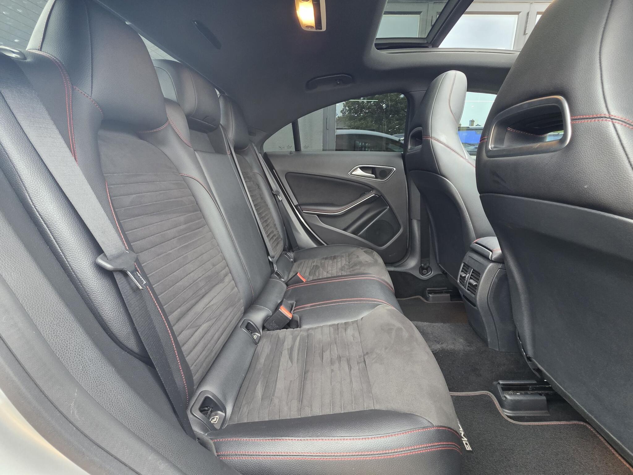 Mercedes-Benz Cla view 12