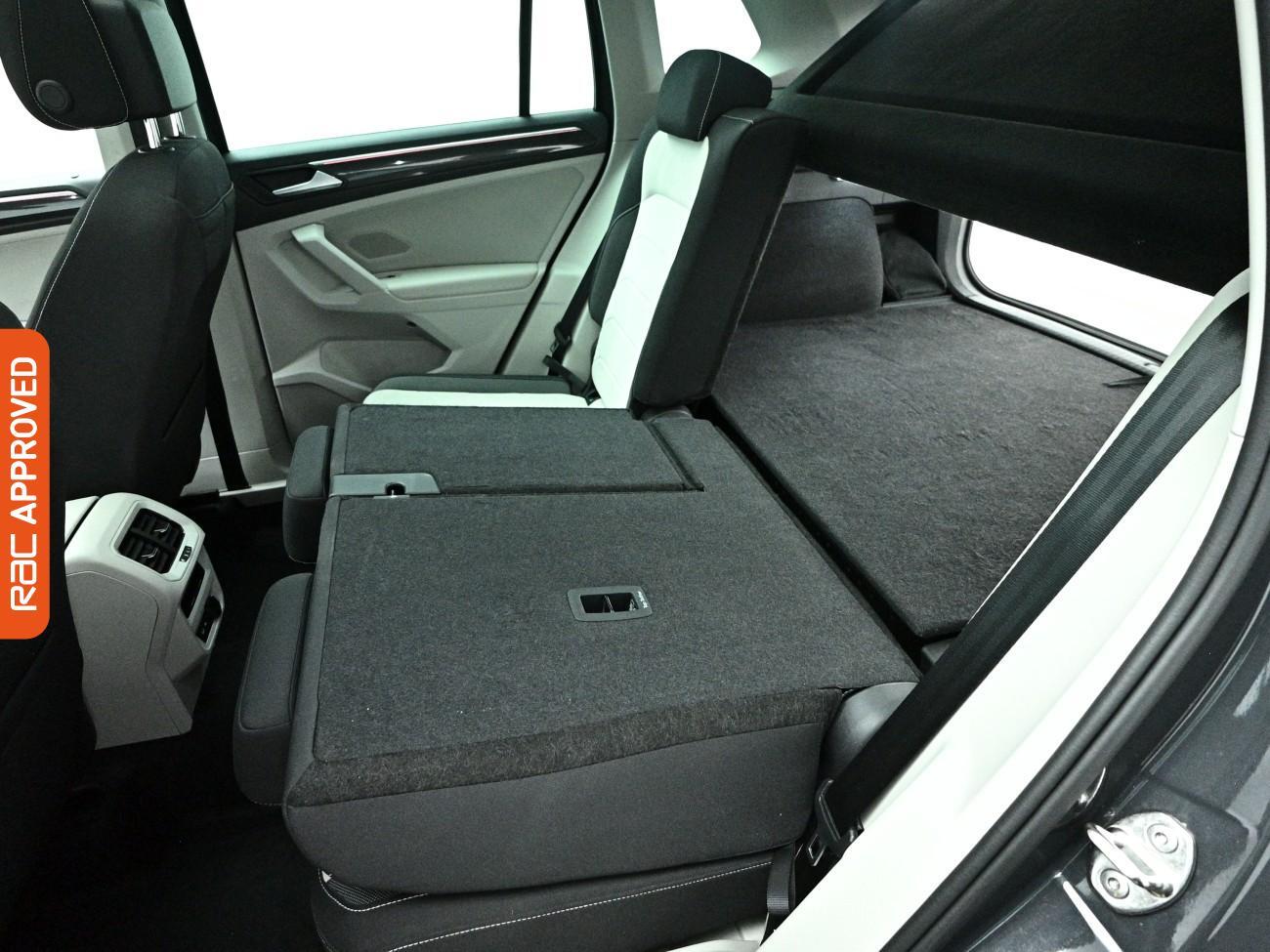 Volkswagen Tiguan view 37