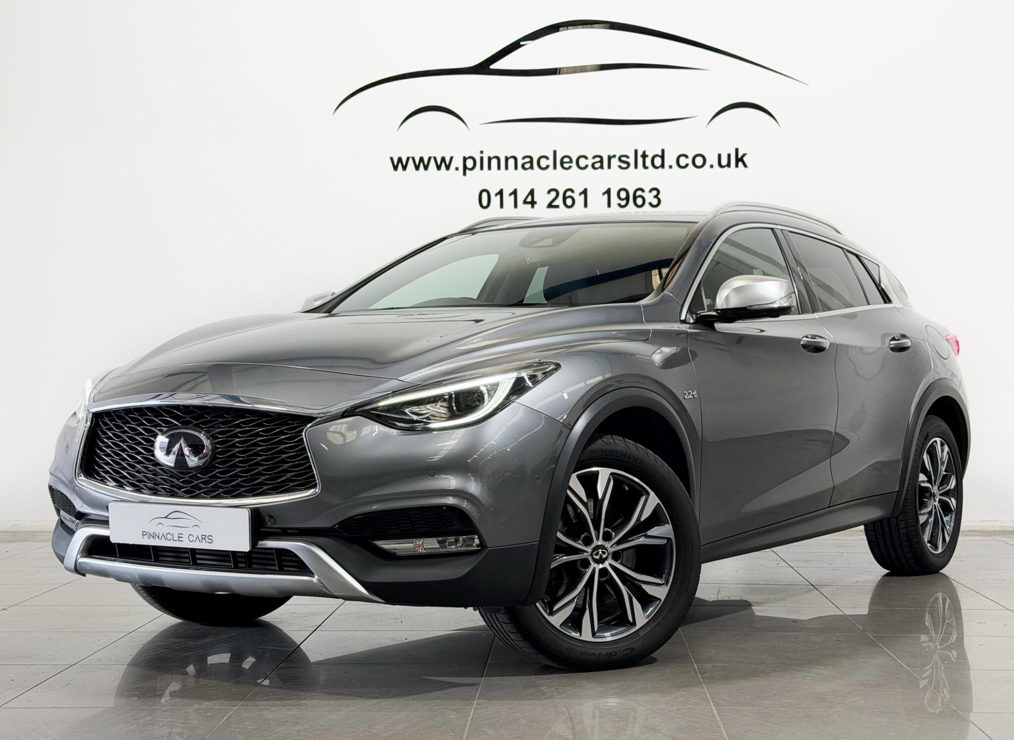 Infiniti QX30
