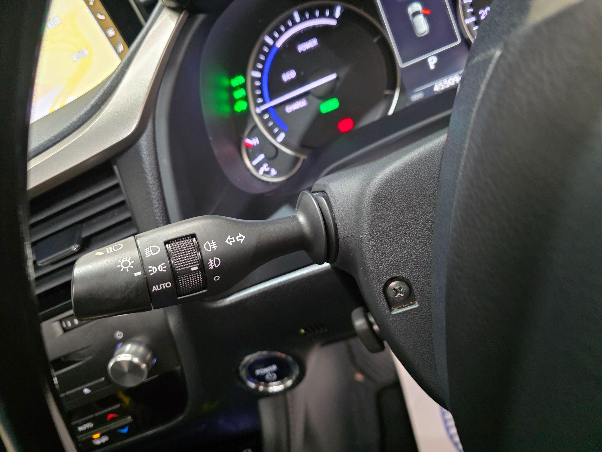 Lexus RX view 22