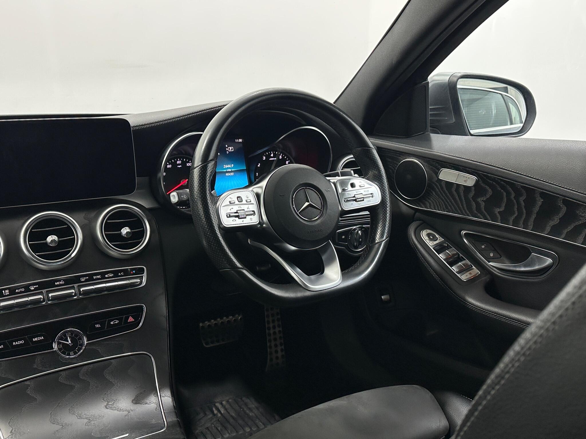 Mercedes-Benz C-Class view 12