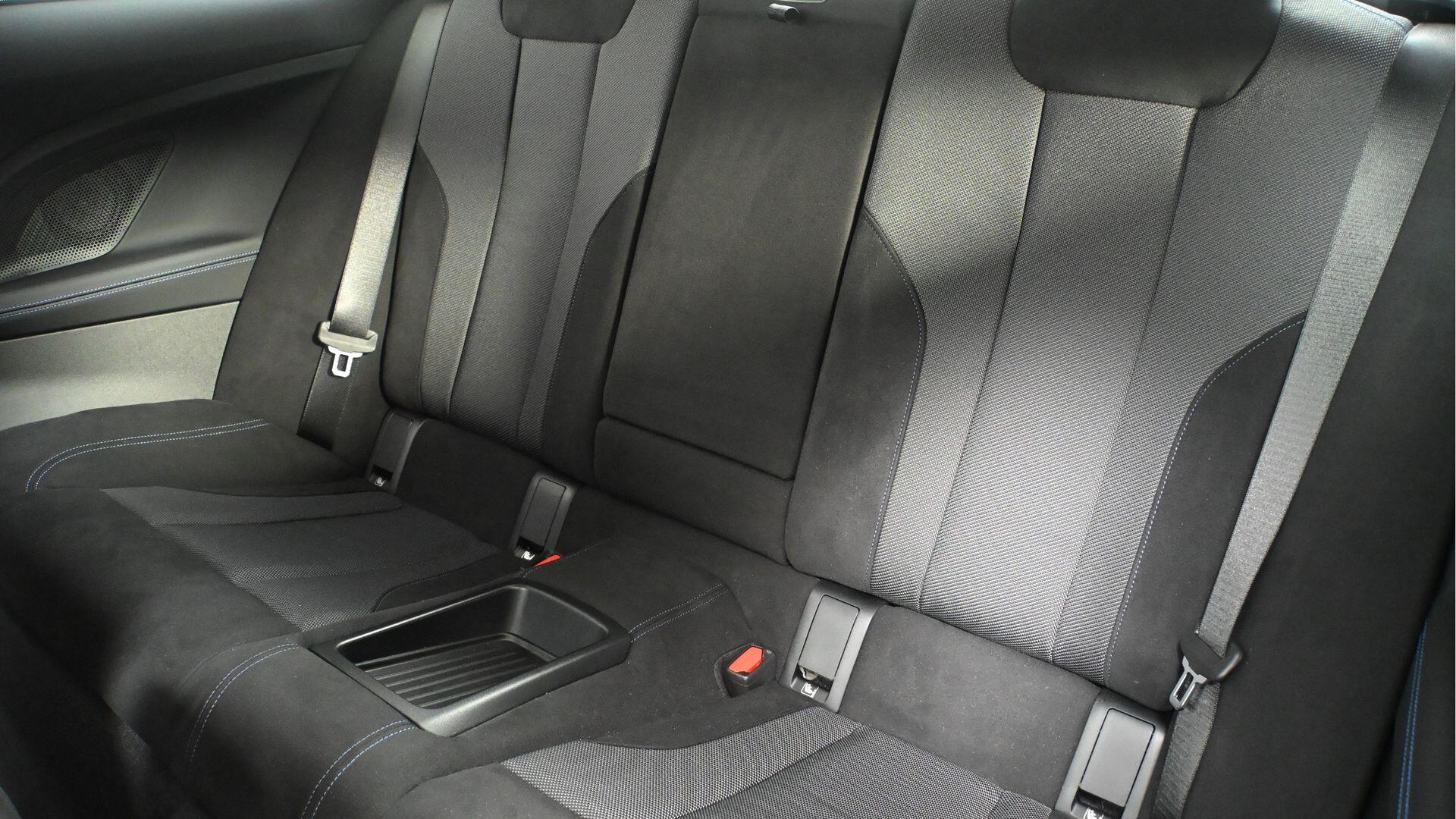BMW 2 Series view 12