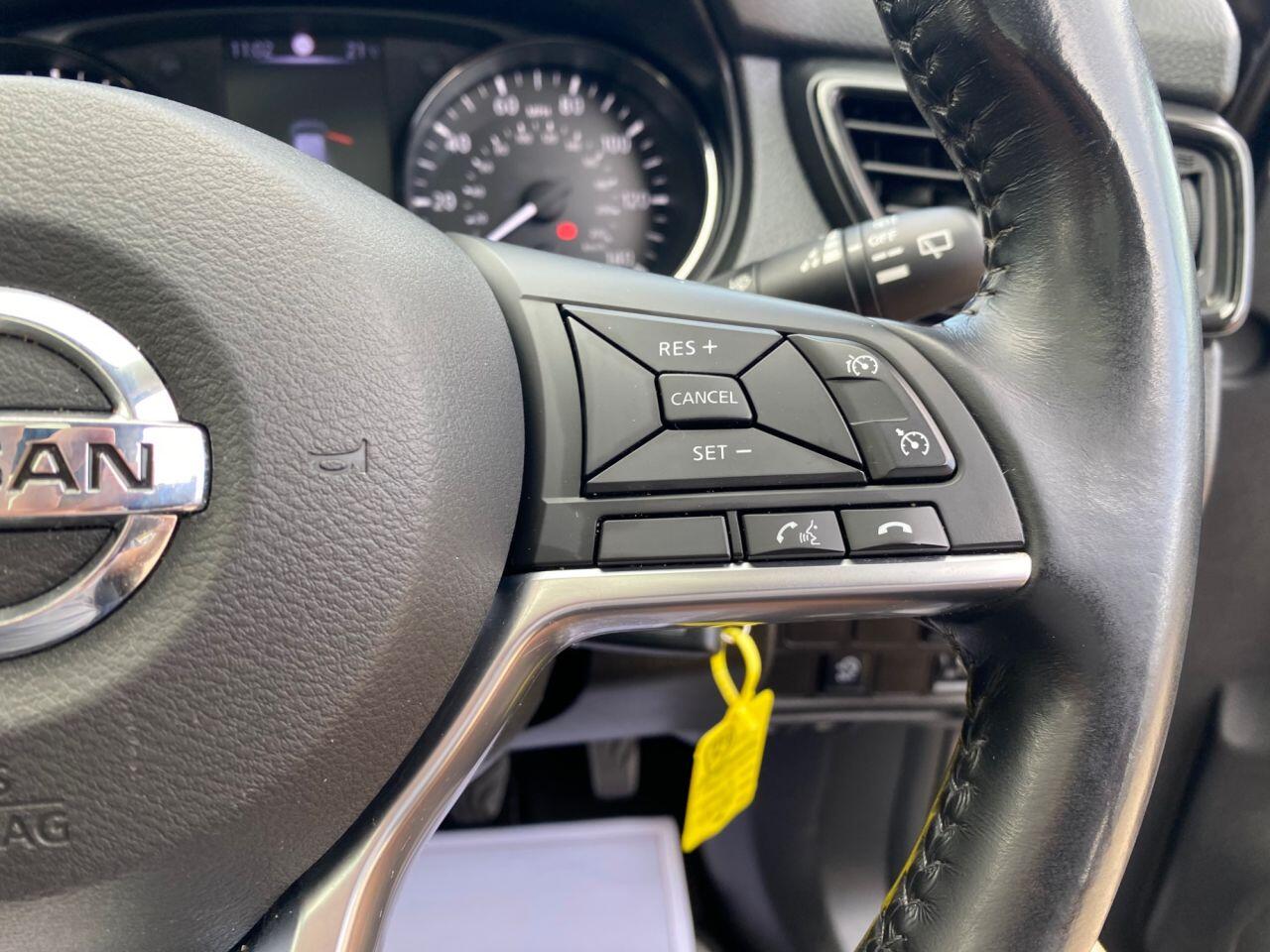 Nissan X-Trail view 23