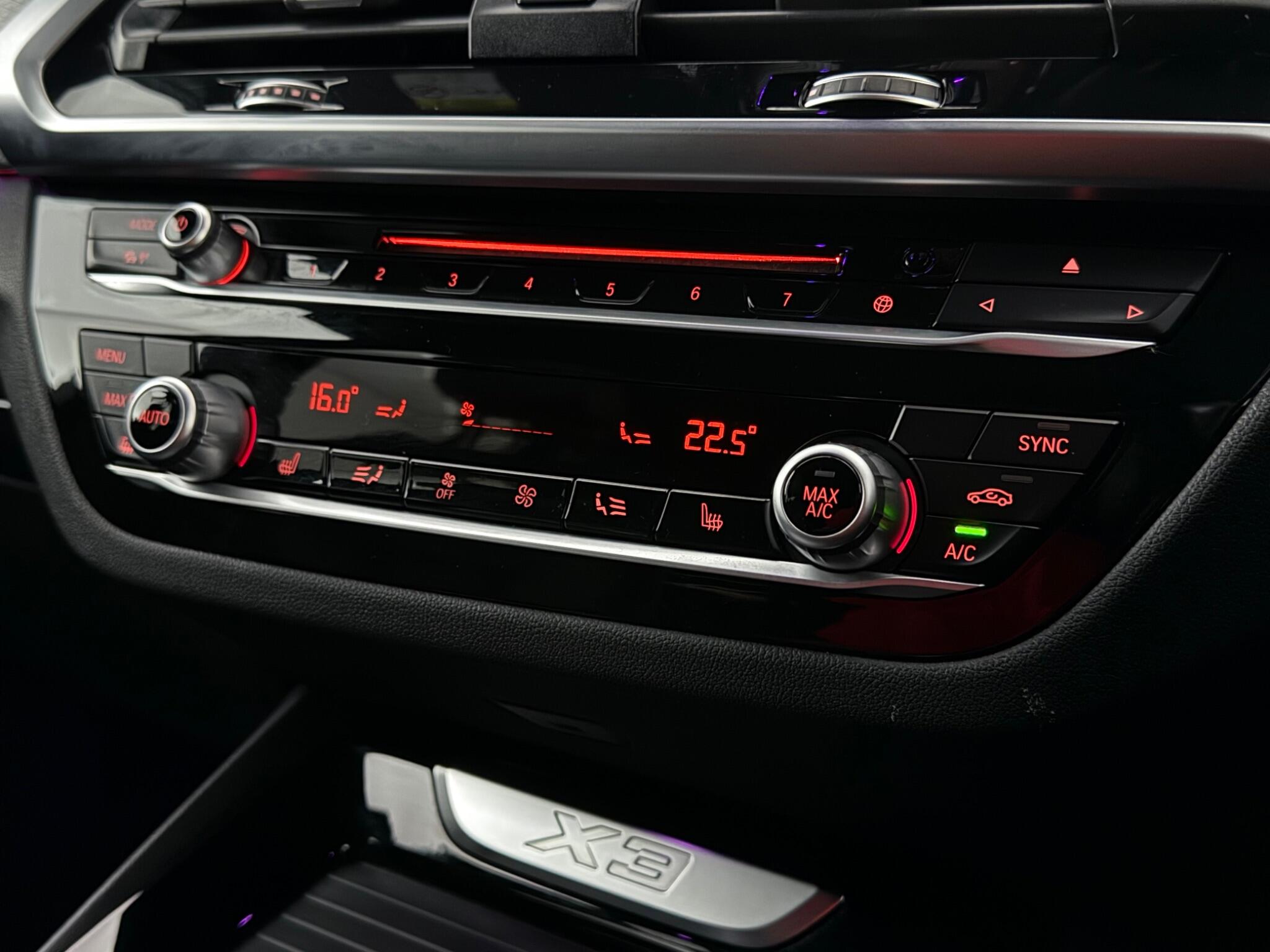 BMW X3 view 19