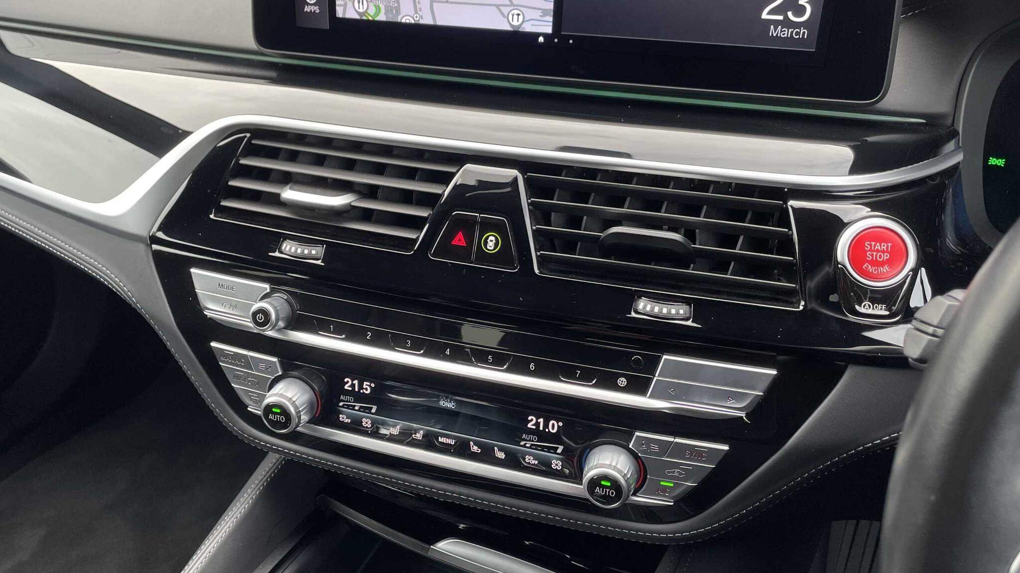 BMW M5 view 14