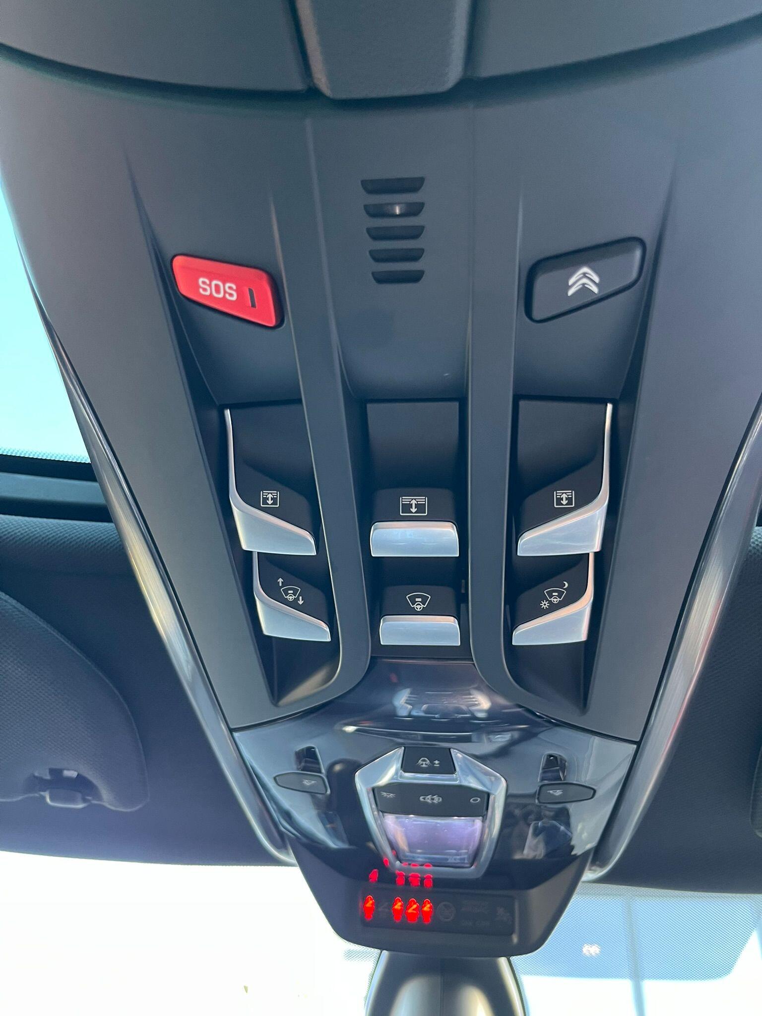 Citroen DS5 view 28