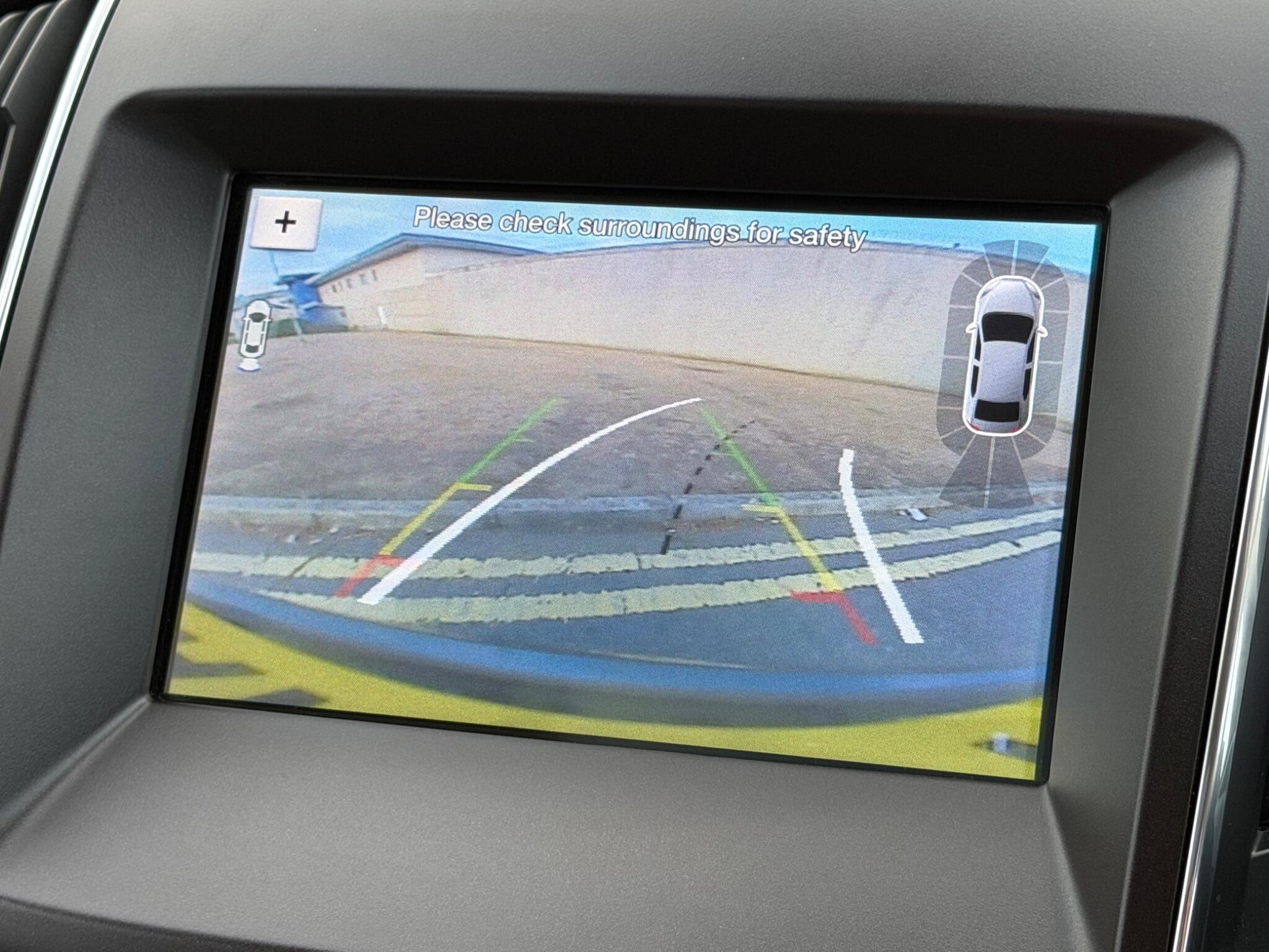 Ford Galaxy view 42