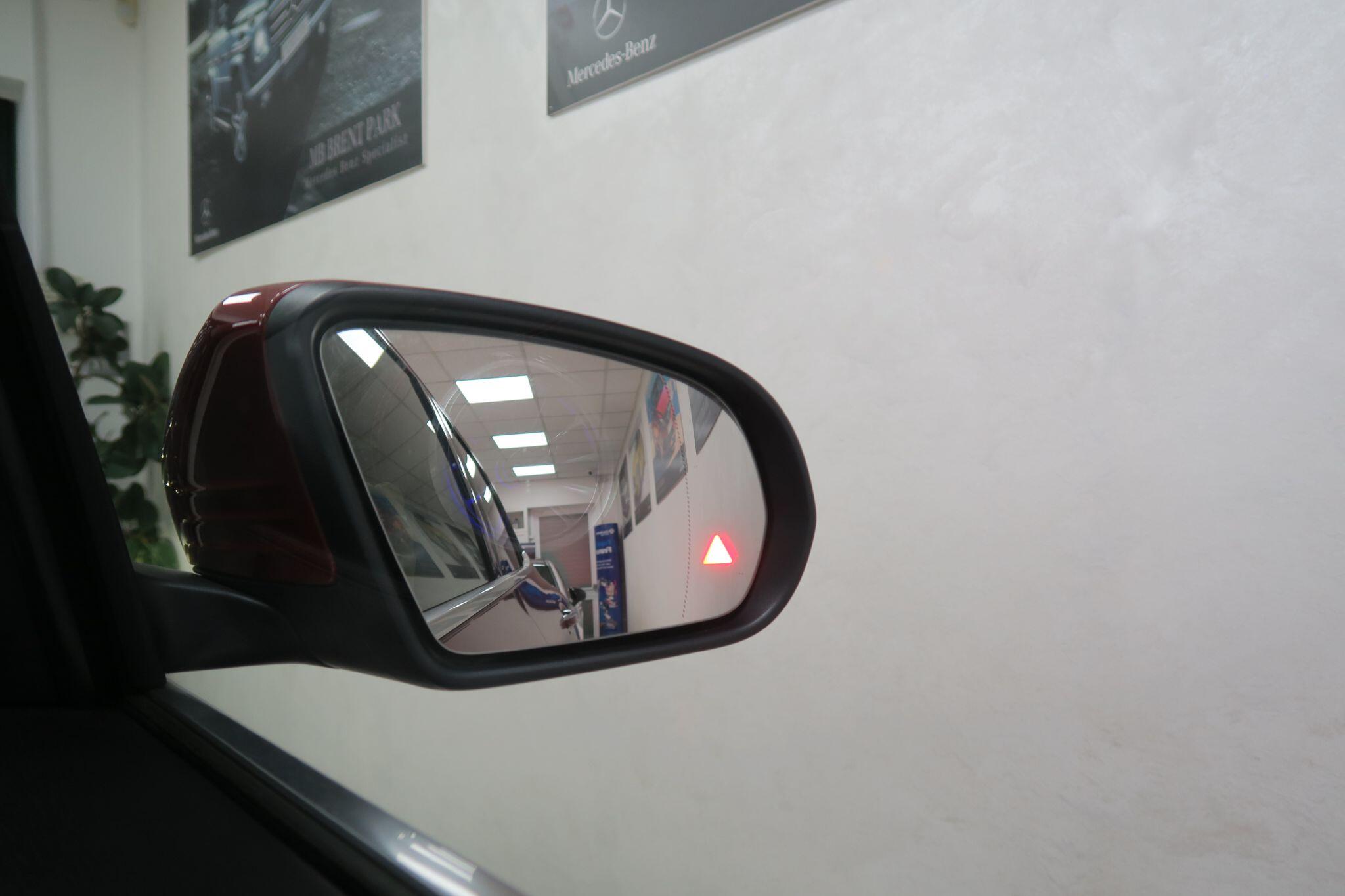 Mercedes-Benz Eqa view 19