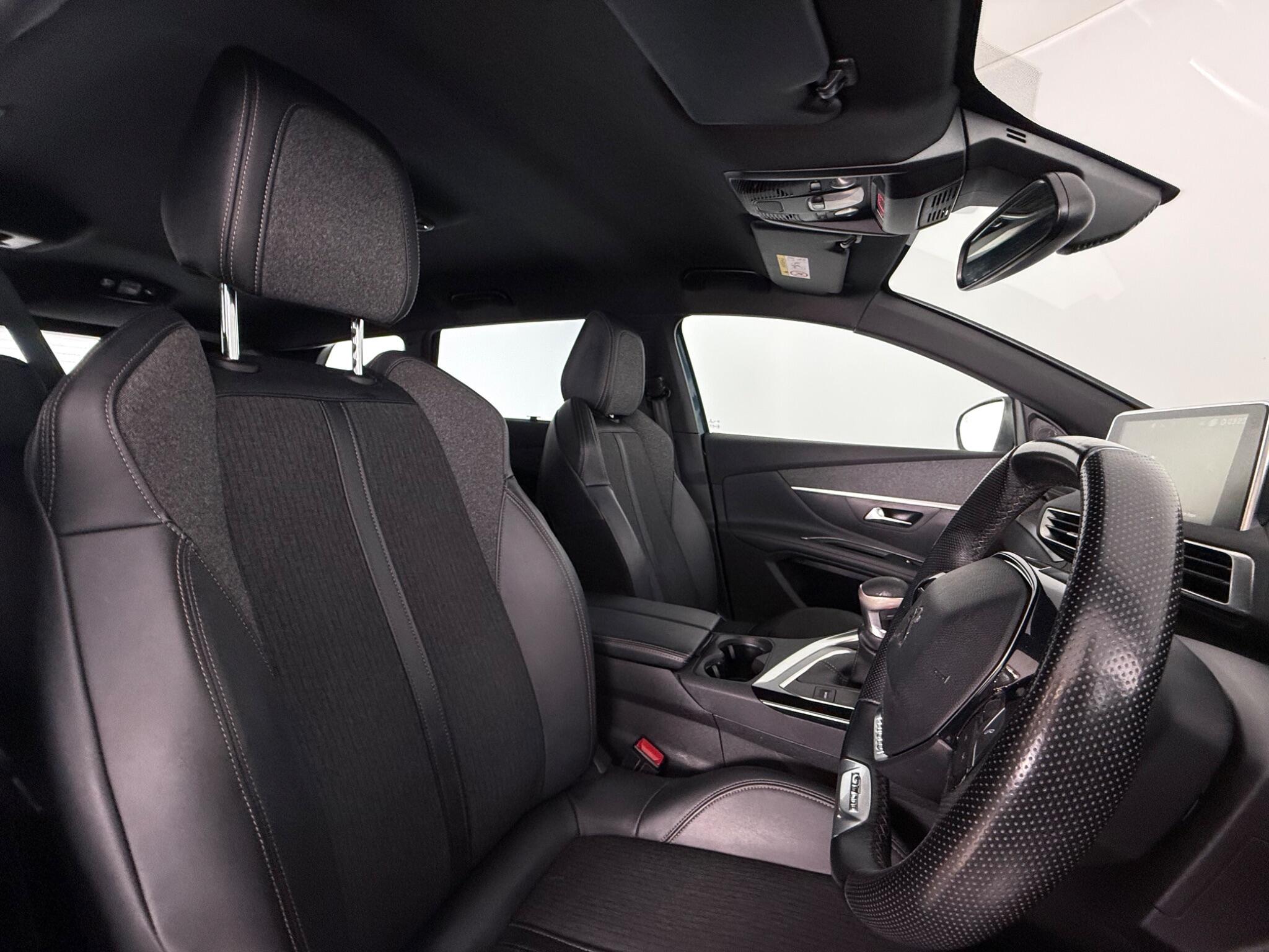 Peugeot 5008 view 31