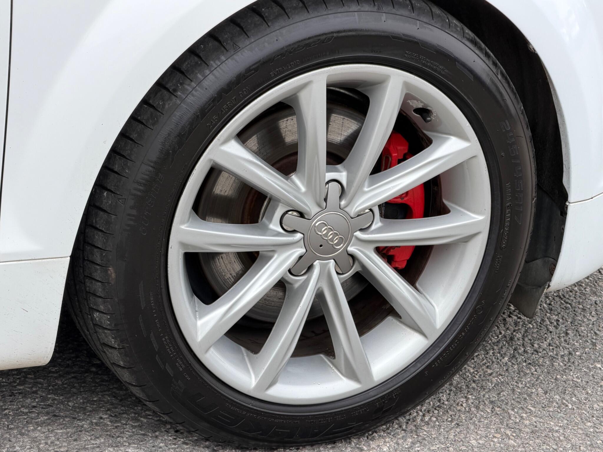 Audi TT view 45