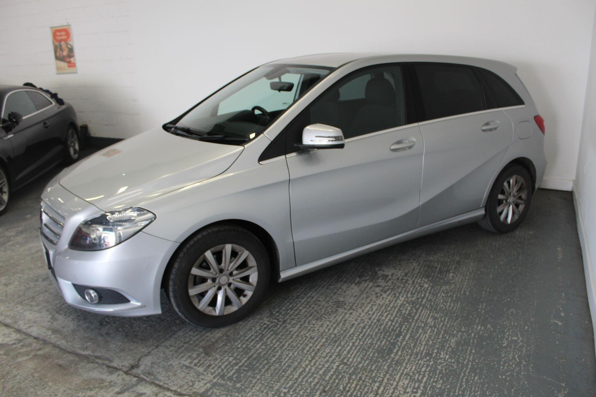 Mercedes-Benz B-Class view 5