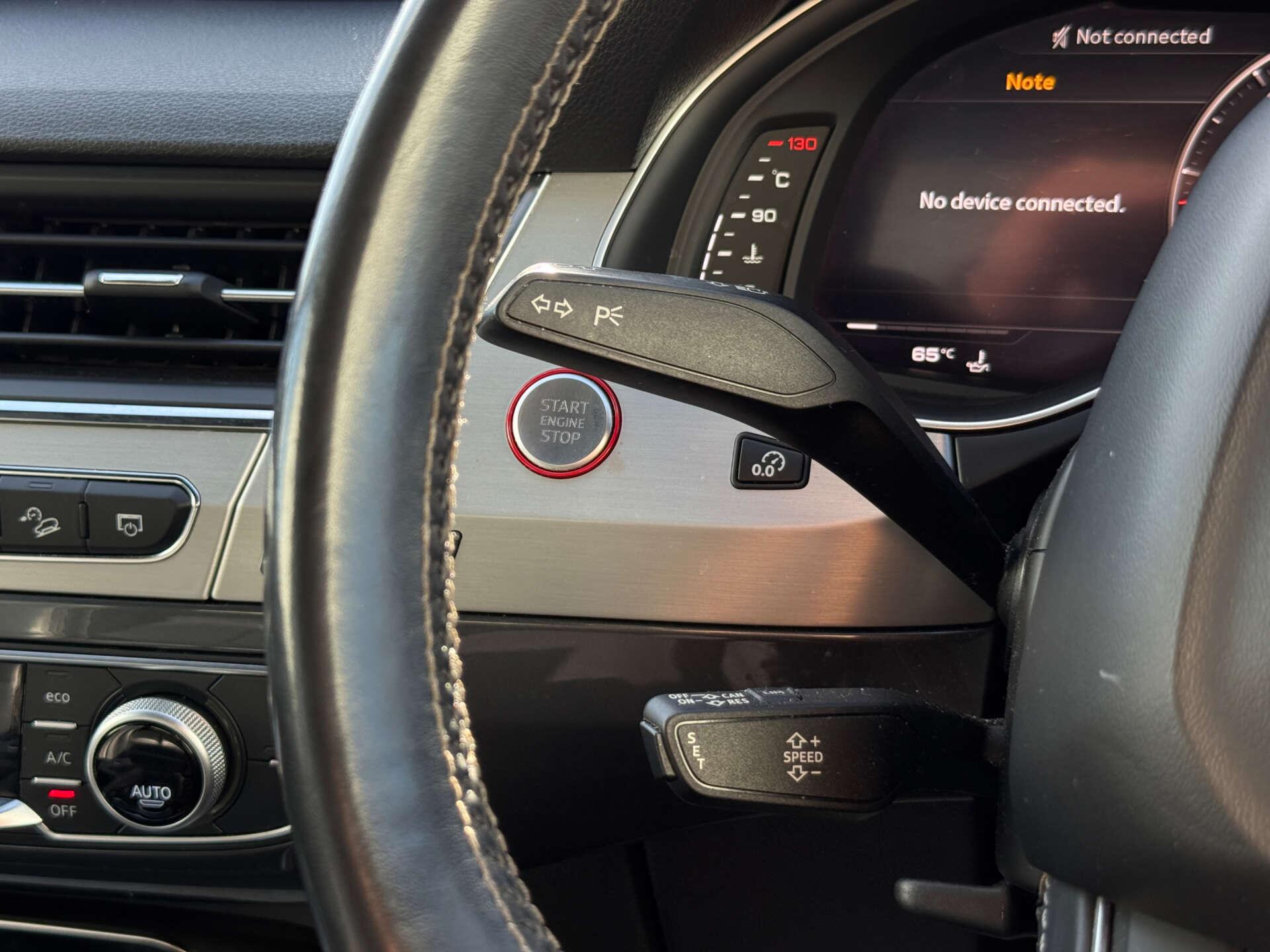 Audi SQ7 view 50