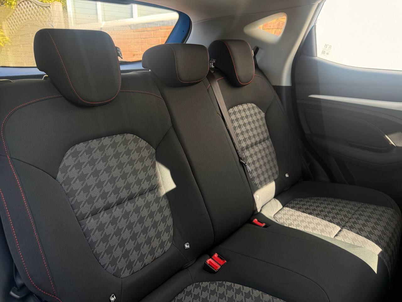 MG ZS view 18