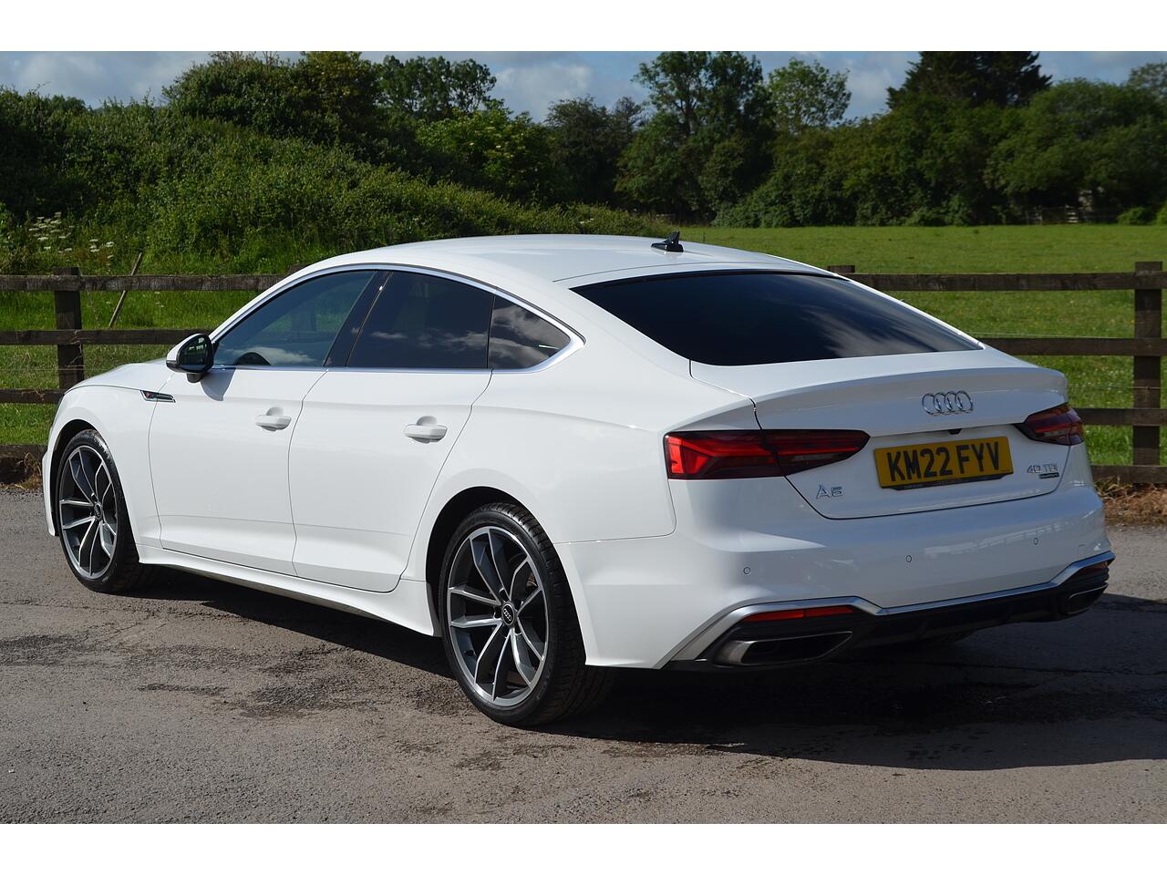 Audi A5 view 7