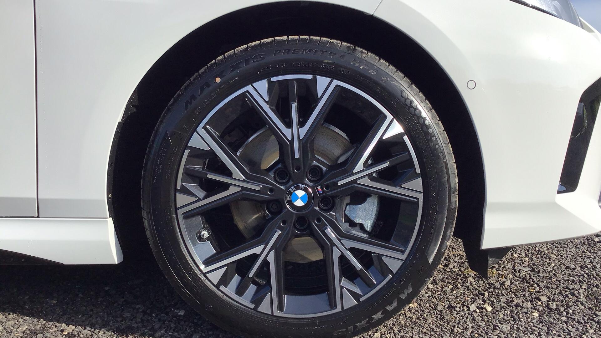 BMW 2 Series view 14