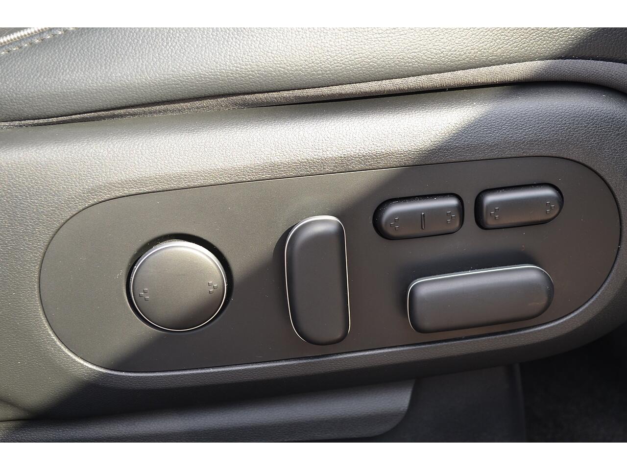 Hyundai Ioniq 5 view 33