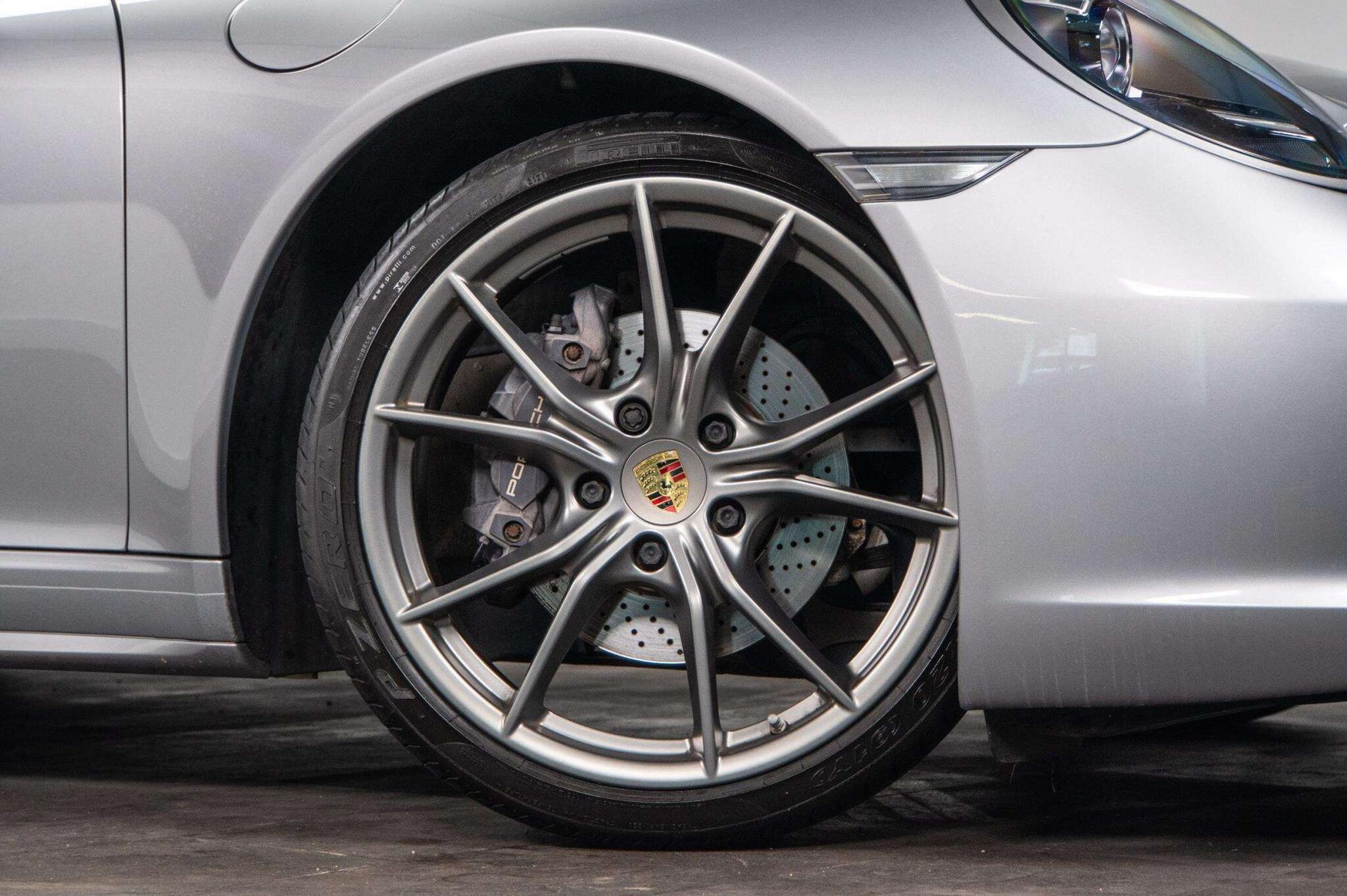 Porsche Targa view 4