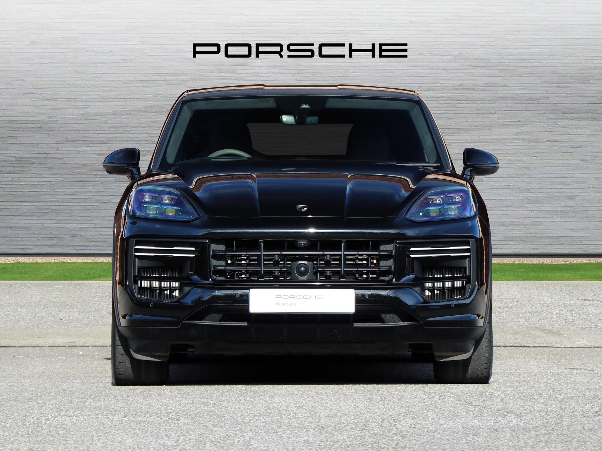 Porsche Cayenne view 7