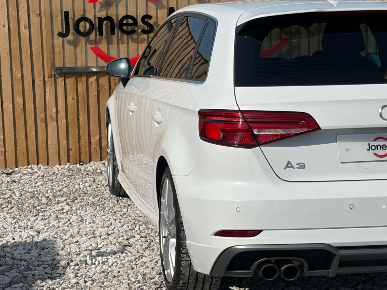 Audi A3 view 11