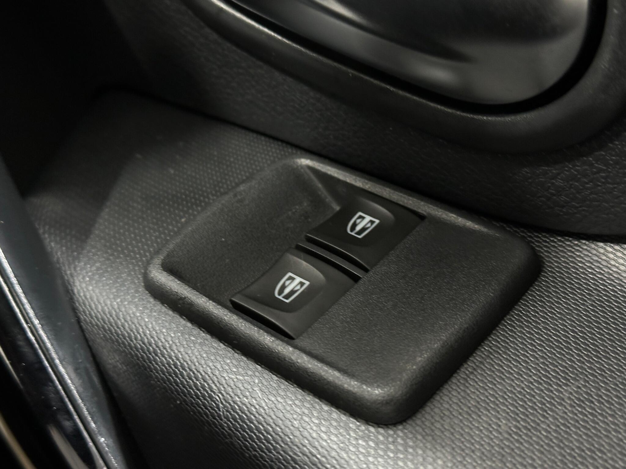 Dacia Sandero Stepway view 19