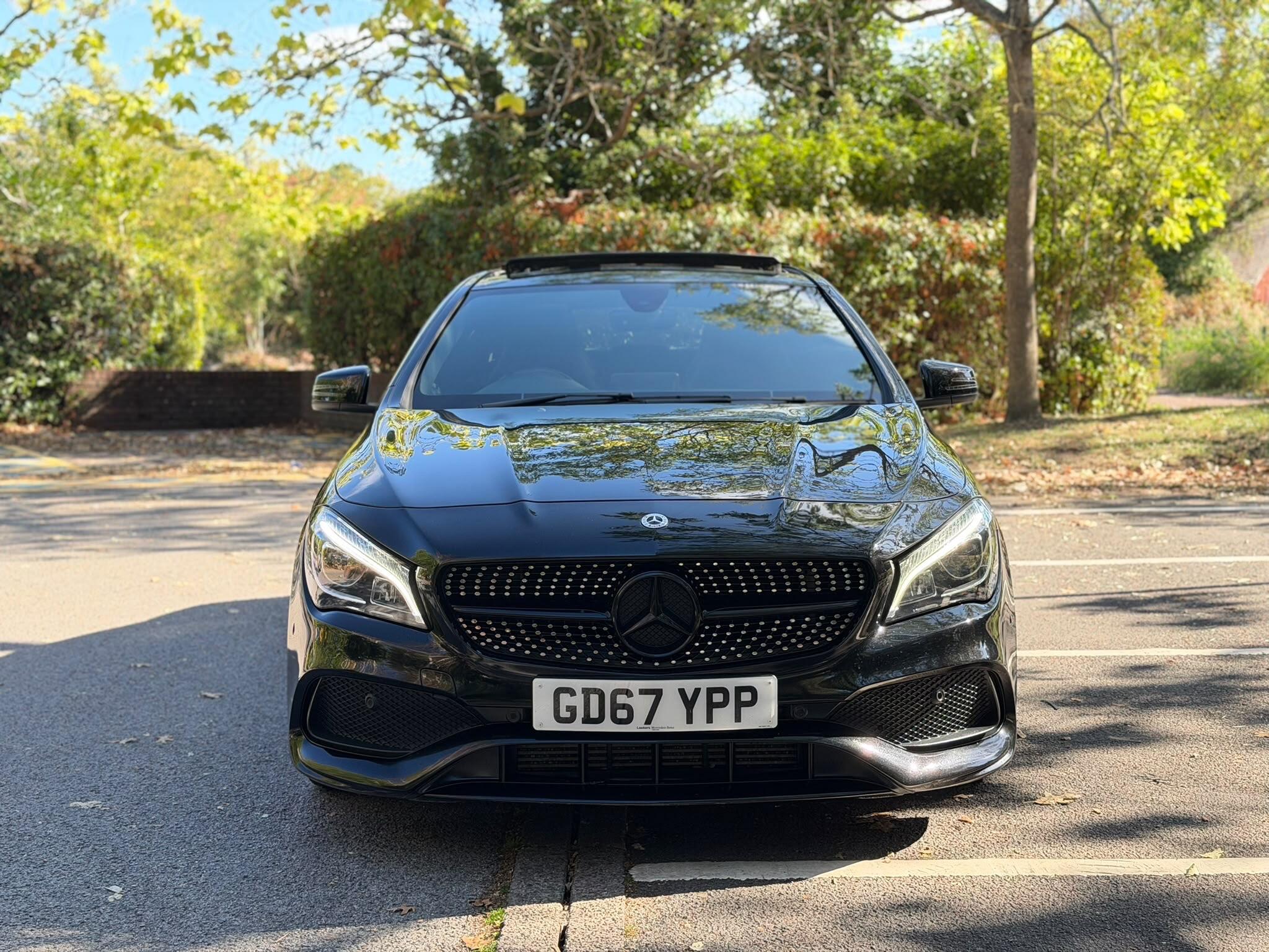 Mercedes-Benz Cla view 9
