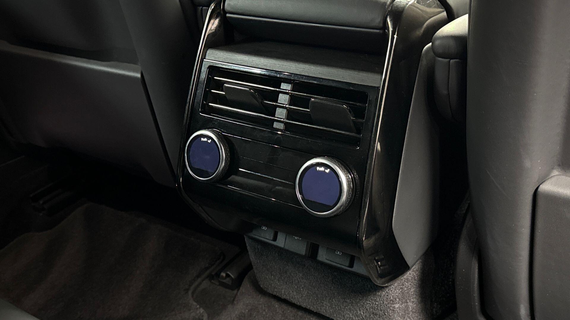 Land Rover Range Rover Sport view 18