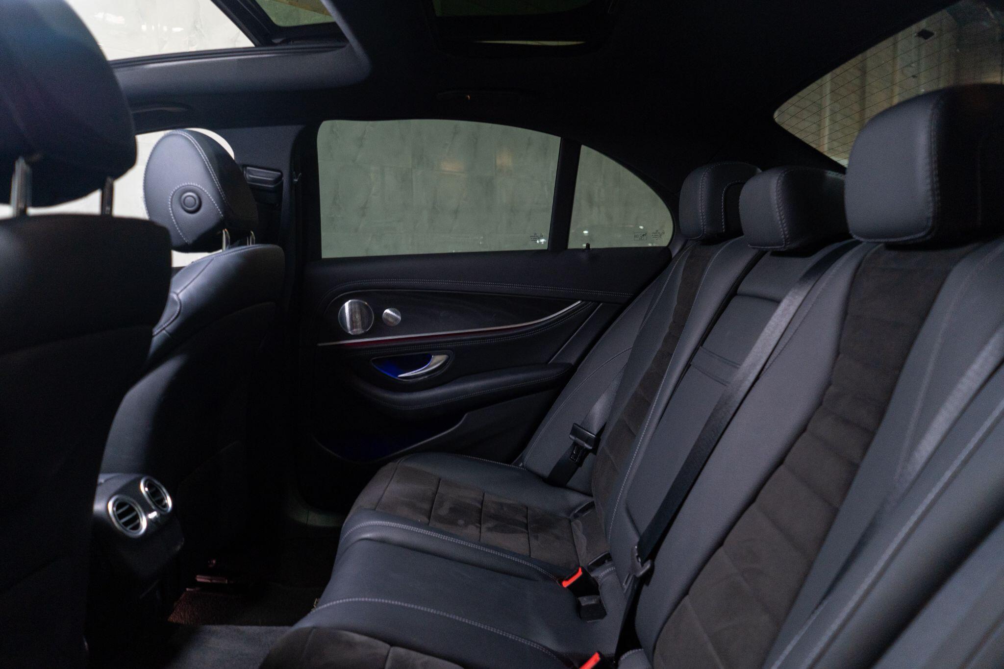 Mercedes-Benz E-Class view 17